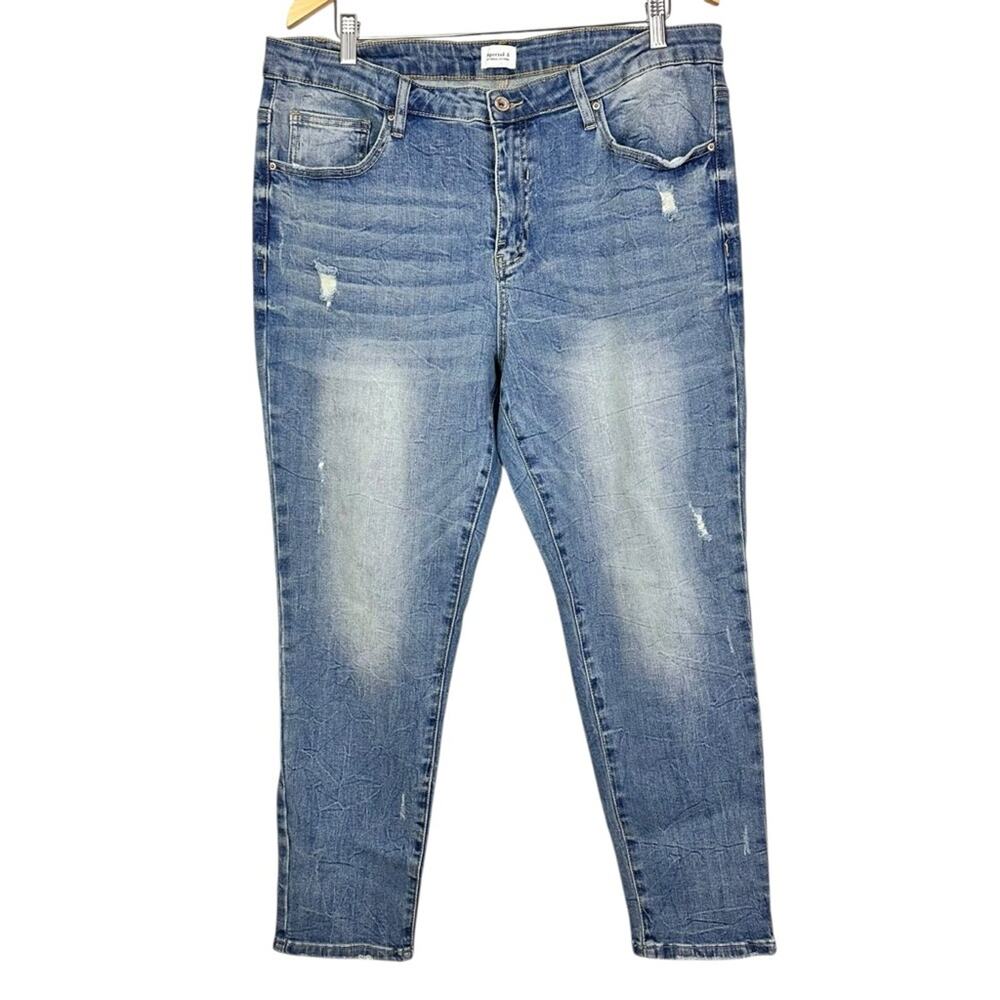 Special A Distressed Medium Wash High Rise Skinny Jeans Size 2XL